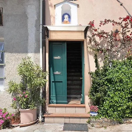Casabianca 2 - The For Bikers Apartment